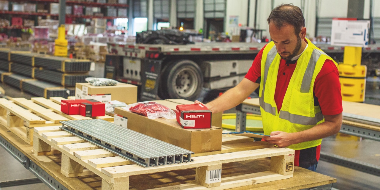 Worker kiitting and packaging modular support systems