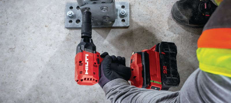 SI-AT-22 Adaptive Torque Module Accessory for cordless impact wrenches to automate fastener pre-tensioning in line with approvals (Nuron battery platform) Applications 1