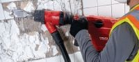 TE 500-22 SDS-Max 充電式鑿錘 充電式 SDS Max (TE-Y) 電炮與鑿削鎚，配備主動消振系統，適用於鑿破混凝土或磚石（Nuron 電池充電座） 產品應用 2