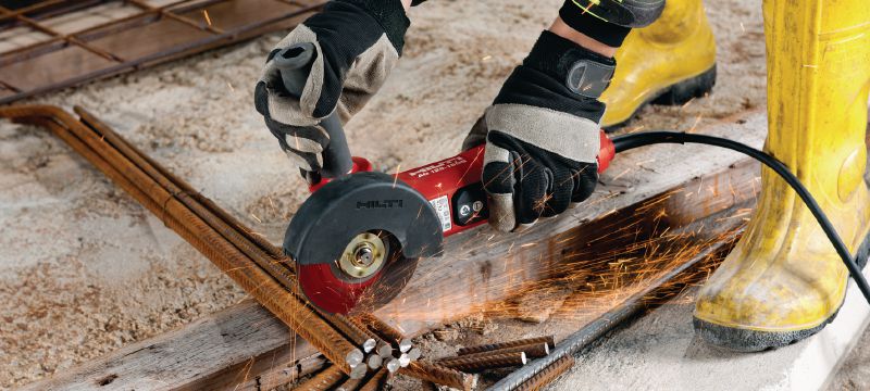 AG 125-15DB 角磨機 有線角磨機帶 1500W 電池，具有緊急防護裝置及減速器，確保最佳安全，可使用直徑達 125 mm 的切碟 產品應用 1