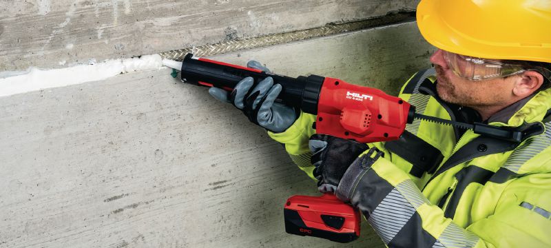 CD 4-A22 Cordless caulking dispenser 22V caulking dispenser powered by Li-ion batteries for sealants and adhesives in multiple applications Applications 1
