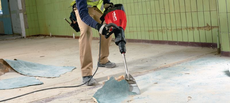 TE 1000-AVR TE-S demolition hammer Versatile breaker for demolishing or chiseling floors and occasional wall applications (with universal power cord) Applications 1