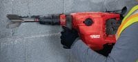 TE 500-22 SDS-Max 充電式鑿錘 充電式 SDS Max (TE-Y) 電炮與鑿削鎚，配備主動消振系統，適用於鑿破混凝土或磚石（Nuron 電池充電座） 產品應用 3