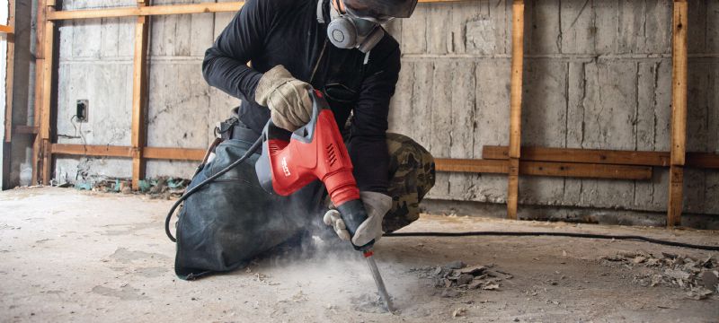 TE 500-X Demolition hammer Versatile Hex 17 demolition hammer for light-duty chiselling in concrete and masonry Applications 1