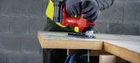 SJD 6-22 Cordless jigsaw Powerful top-handle cordless jigsaw with optional on-board dust collection for precise straight or curved cuts (Nuron battery platform) Applications 4