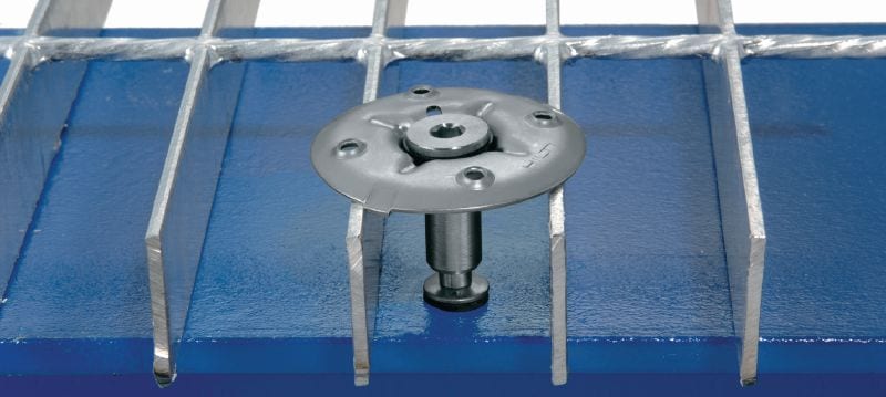 X-FCM-R 格柵緊固碟 (不鏽鋼) 不鏽鋼格柵緊固碟，用於在高度腐蝕環境中用螺紋螺栓固定地板格柵 產品應用 1